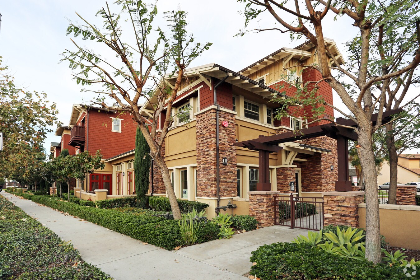 Photo - Diamond Aisle Apartments