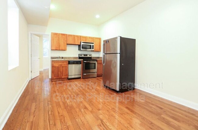 Photo - 1708 W Diamond St Unidad B Rental