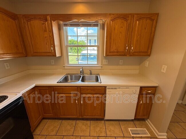 Photo - 152 Gray Station Rd Unit Apt 14