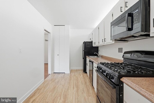 Photo - 5500 Friendship Blvd Unit 1719N