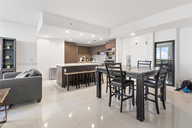 Photo - 7875 NW 107th Ave Unit 709