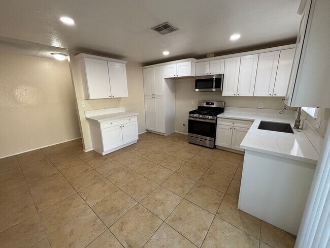 Photo - Beautiful Home By UCR