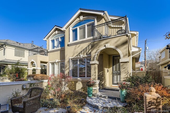 Building Photo - 346 Jackson St