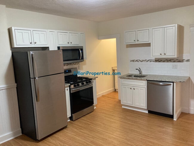 Photo - 42A Linden Ave Apartment Unit 3a