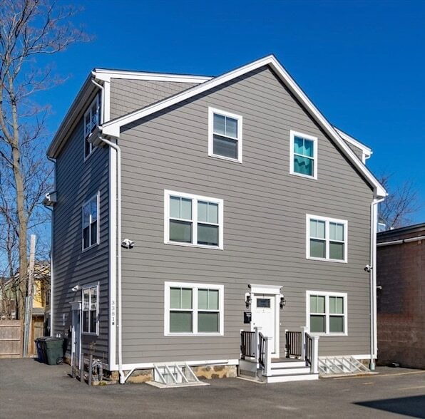 Photo - 3381R Washington St Unit 1