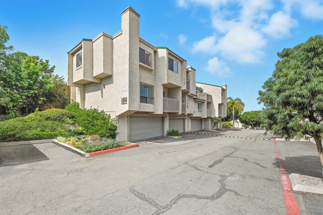 Photo - 709 Copper Dr