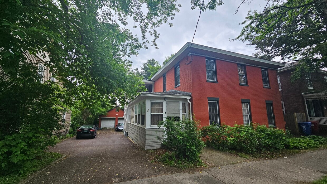 Photo - 55 Monroe St (Burlington, VT)