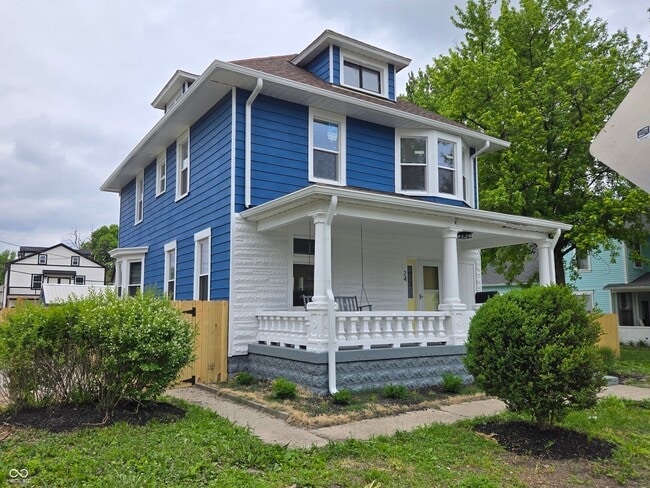 Photo - 24 N Randolph St