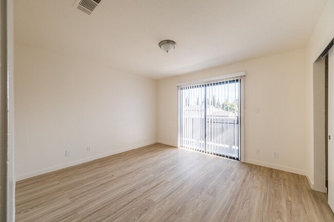Manteca Golf and Tennis Villas