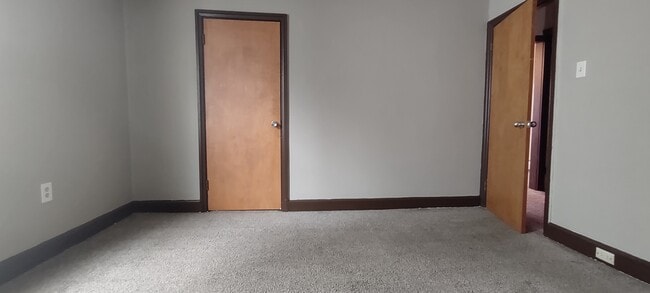 Photo - 549 N Front St Unit 3