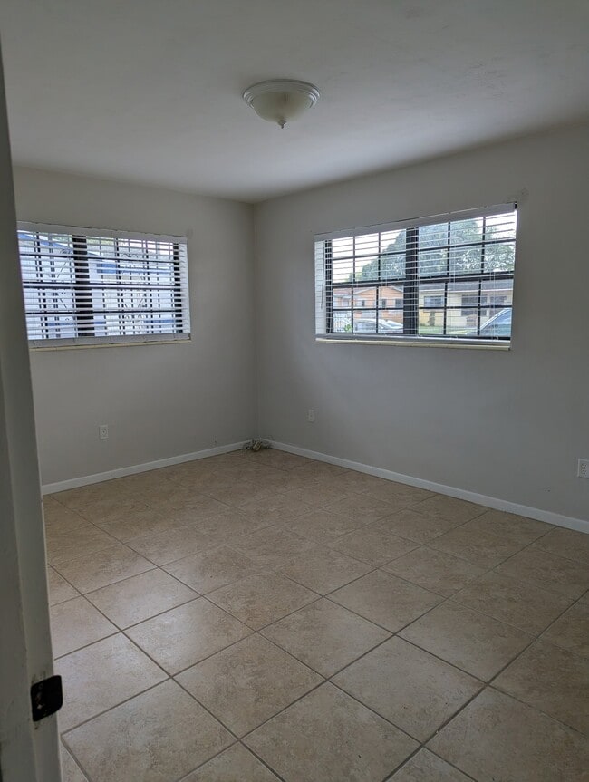 Photo - 19401 NW 23rd Ave