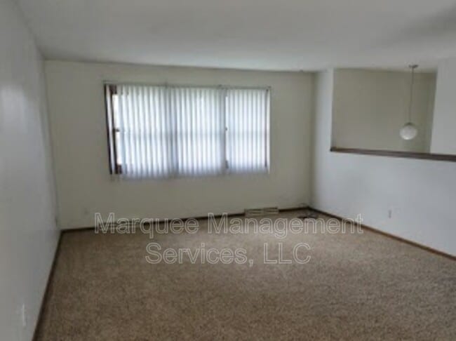 Photo - 140A Woodview Dr