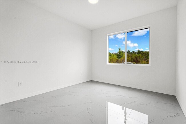 Photo - 22425 SW 125th Ave