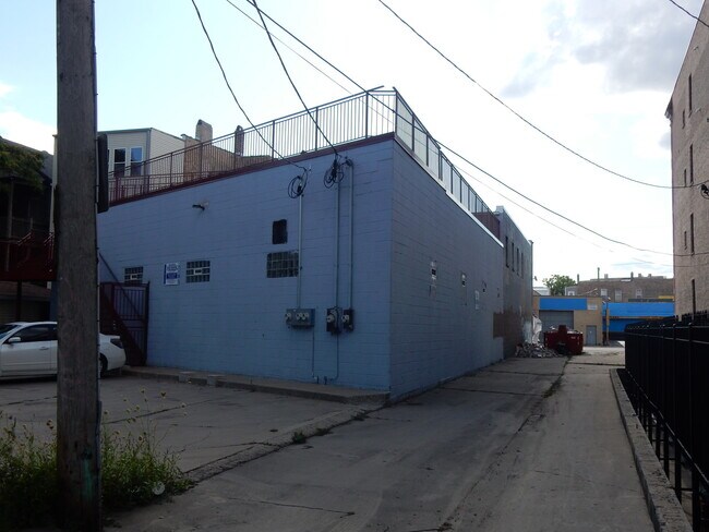 Photo - 2109 S Ashland Ave Unit 2S