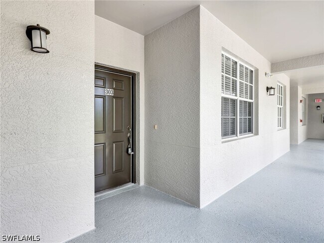 Photo - 1882 Tarpon Bay Dr S Unit 2