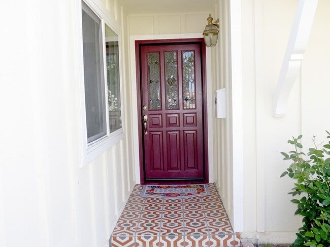 Photo - Spacious 4-Bed 4-Bath Home, Gated Yard & Entertainer’s Patio in Prime Torrance