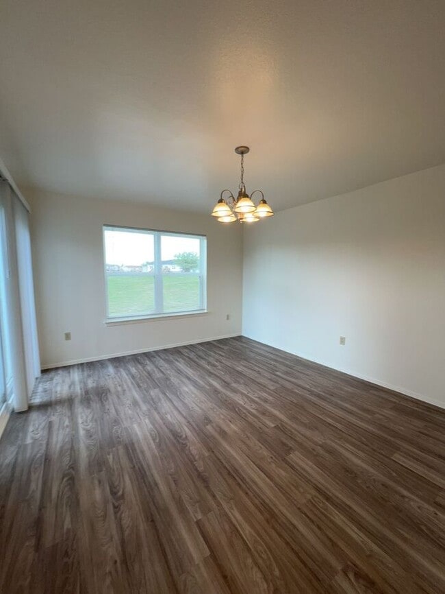 239 Mellette Ct