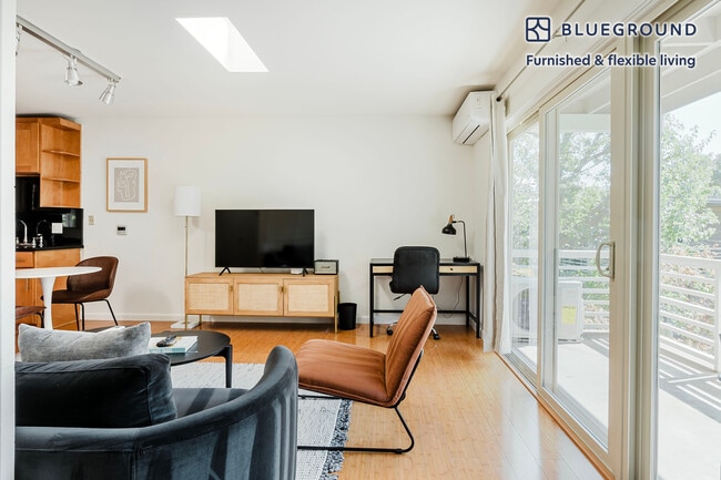 Photo - 584 Channing Ave Unit FL2-ID1742