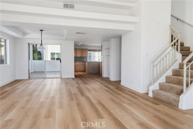 Photo - 200 N Catalina Ave Unidad F