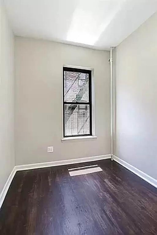 200 E 66th St Unit 01-27