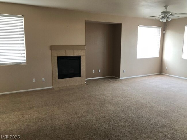 Photo - 706 Aloe Yucca Ave