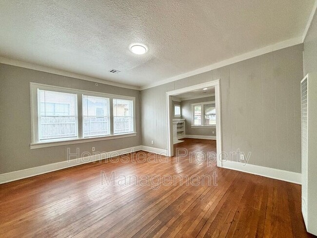 Photo - 2118 NW 15th St