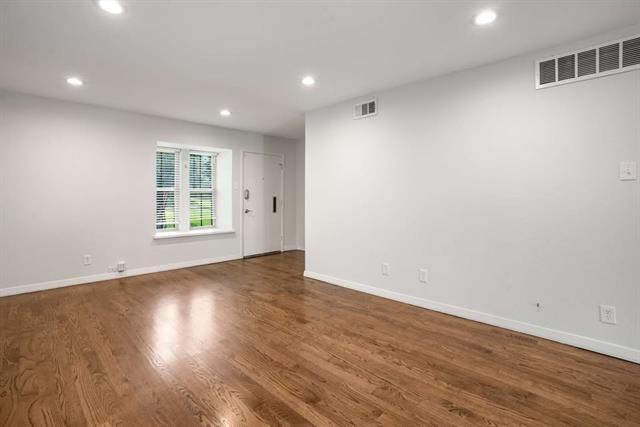 Photo - 7615 Woodthrush Dr