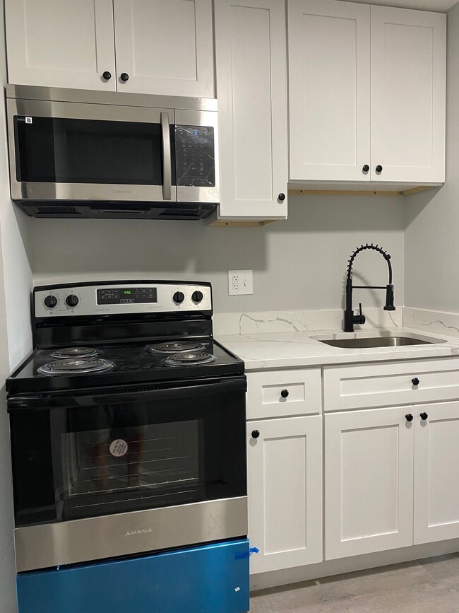 Photo - 3009 Federal St Unit C  Available $550