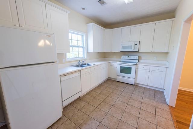 Photo - 1305 N Dean Rd