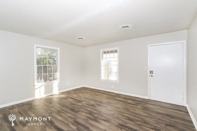 Photo - 2807 Glenn Hills Dr