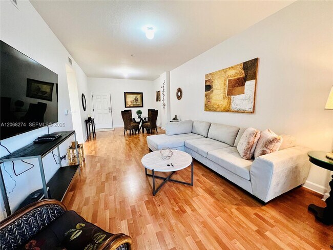 8390 SW 72nd Ave Unit 521