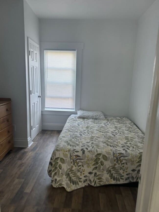 Photo - School Street Unidad 2