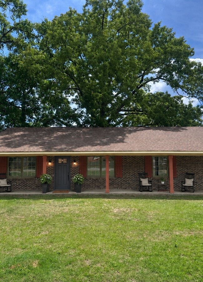Building Photo - 1910 Kittrell Dr