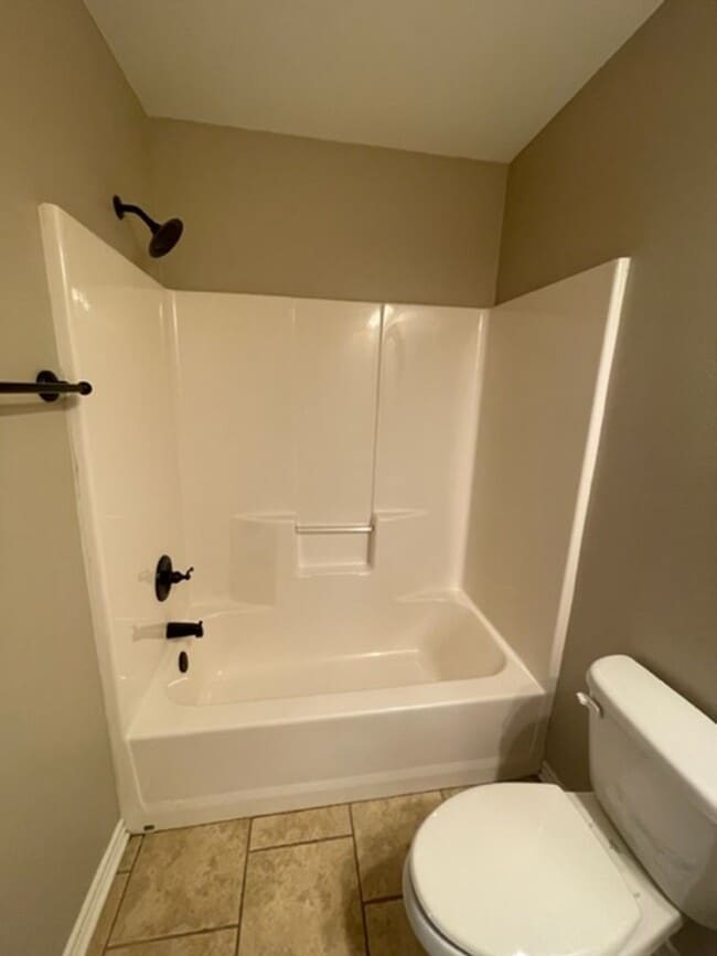 Photo - 226 Parrott Dr Unit 226 Parrott Dr
