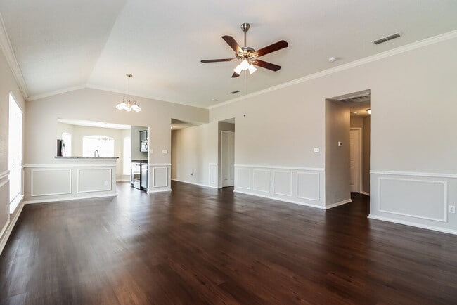 Photo - 2844 Claremont Dr