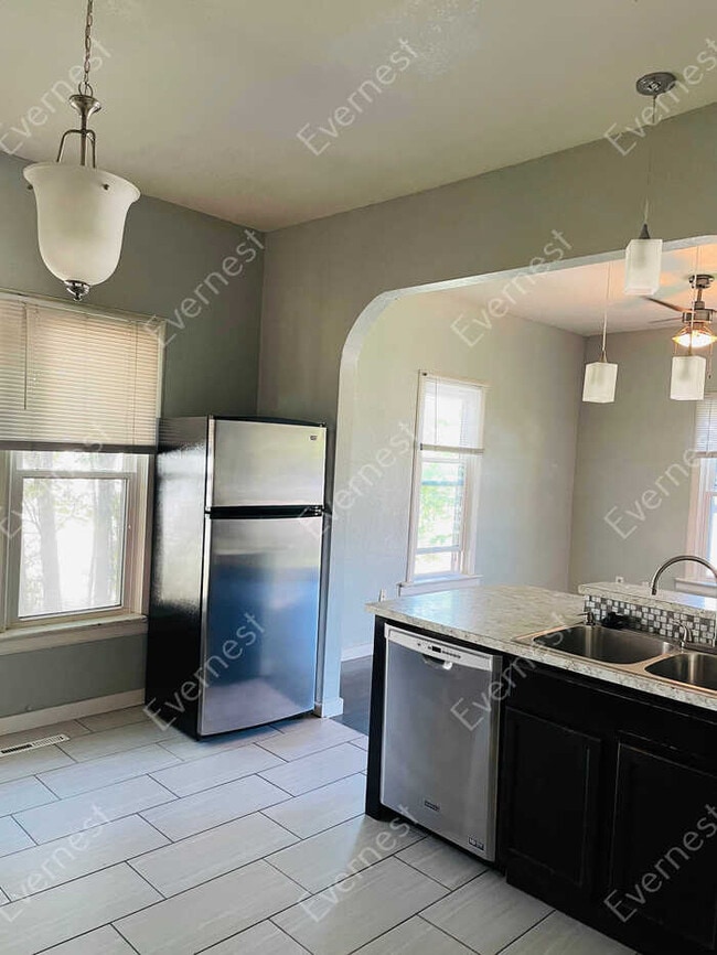 Photo - 111 Riverside Ave