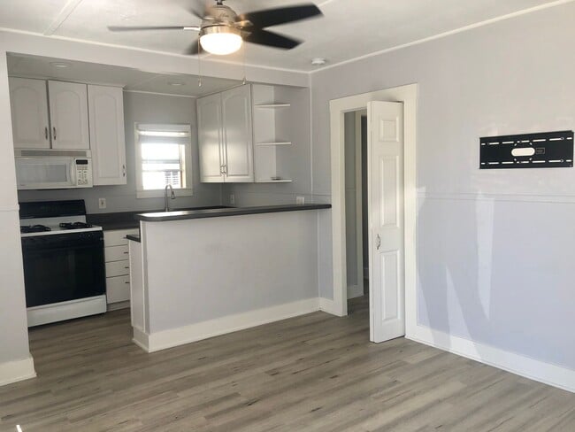 Photo - HR2 Unit 1168