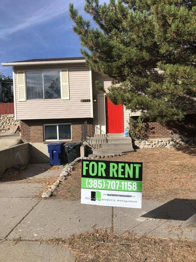 Photo - HUGE 6 bed 2 bath fully remodeled Kearns home is a MUST SEE!!