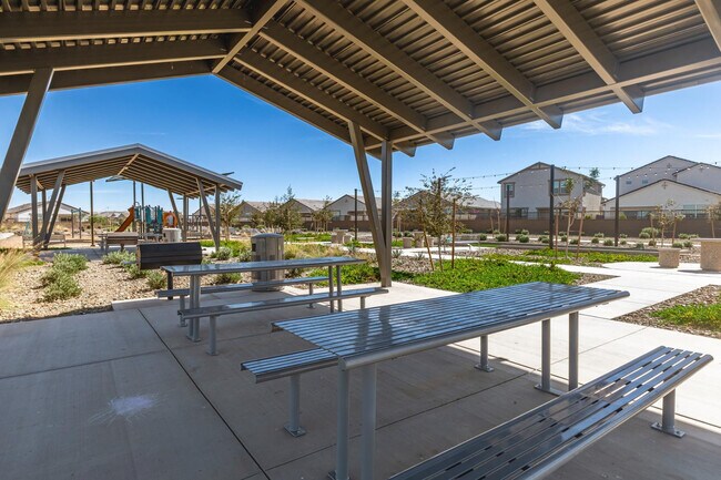 Photo - 1714 W Starfire Ave