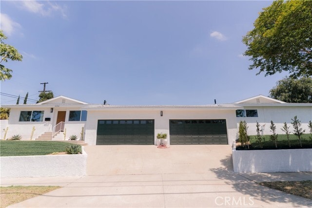 Photo - 2251 E 20th St Casa
