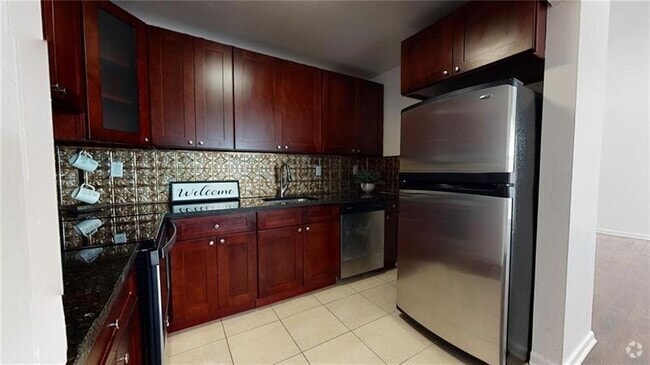 Building Photo - 810 Lake Shore Dr Unit 30 Rental