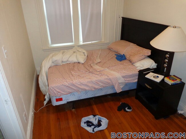 Photo - 231-235 Park Dr Apartment Unit 22