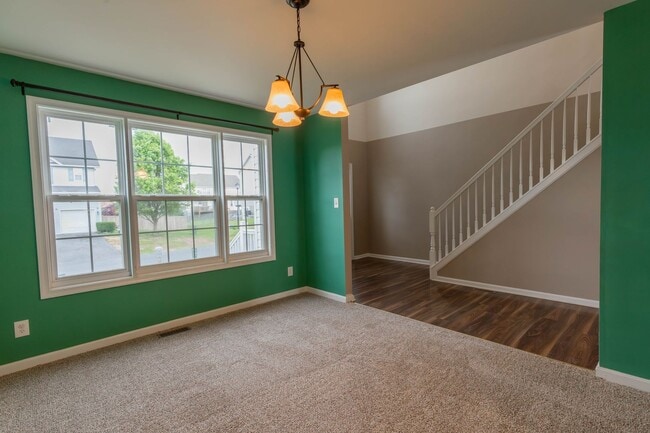 Photo - 3 Bed, 2.5 Bath, Single Family Home in Martinsburg, WV