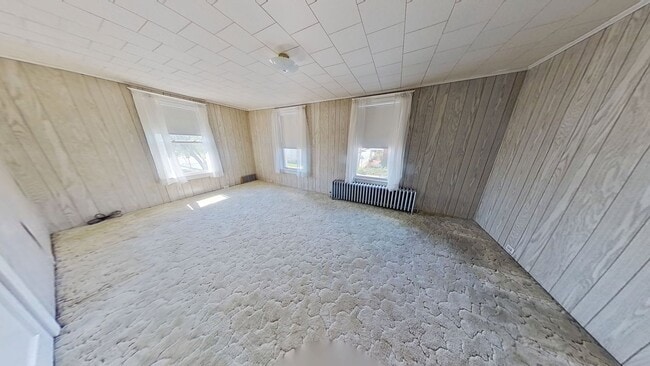 Photo - 2 Bedroom Duplex with Basement and Storage