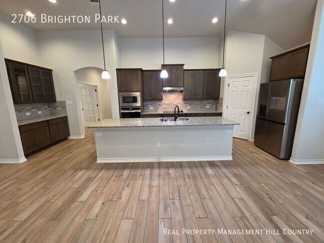 Photo - 2706 Brighton Park