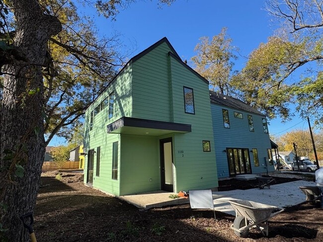 Photo - 1133 Walton Ln
