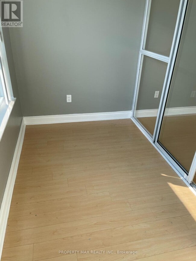 Photo - 60 Brian Harrison Way Unité 1203