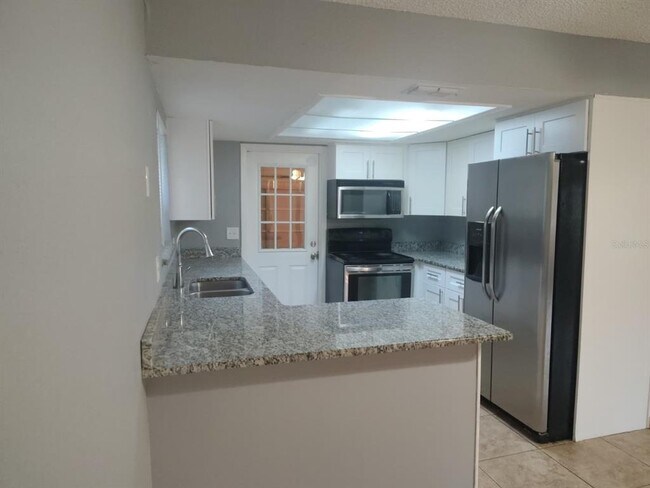 Photo - 664 Lake Dexter Cir