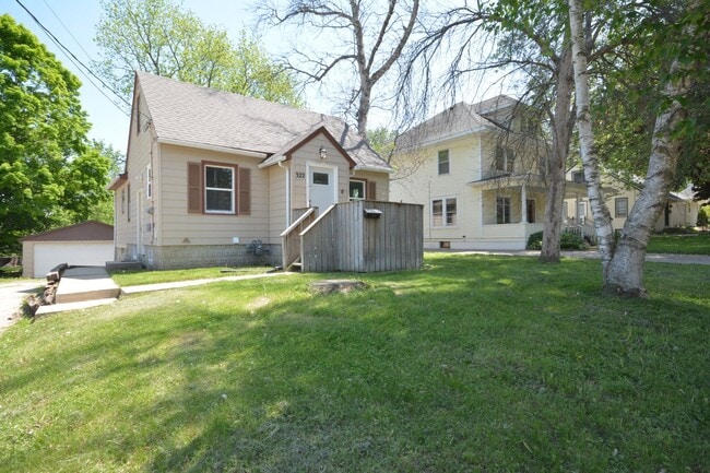 Beautiful Family Home Near Downtown And Al... - Beautiful Family Home Near Downtown And Al...
