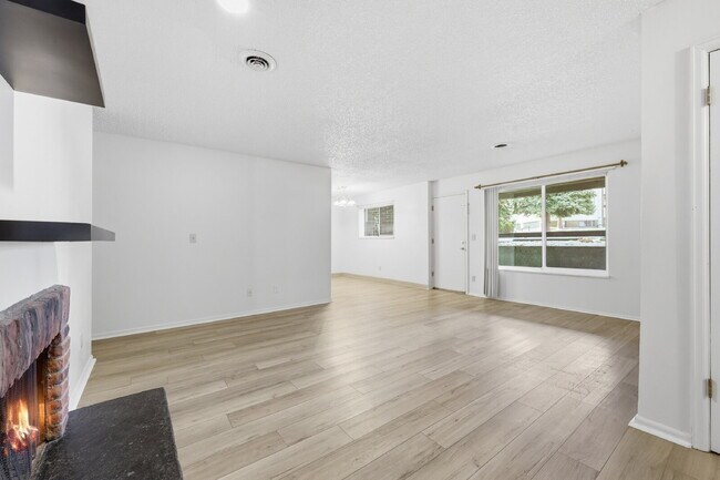 Photo - $1,495.95, 2-bed, 2-bath condo located in Colorado Springs with in-unit laundry Unit 106